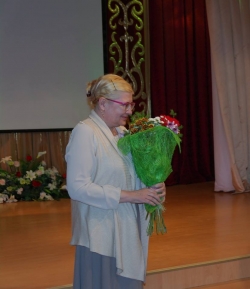 Елена, с днем рождения!