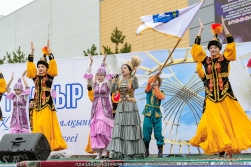 «Звездный» первомай