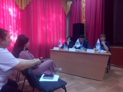 «Отбасын колдаудың ресурстық орталығы» жобасының психологтары аудан тұрғындарына психологиялық кеңес берді