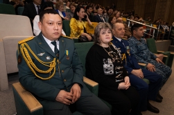 С благодарностью к каждому…