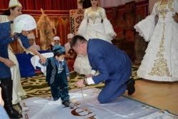 Балаларға деген шексіз махаббат пен сүйіспеншілік