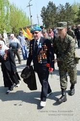 Вспомнили о былом, порадовались будущему. Костанайские ветераны посмотрели, как живут молодые солдаты