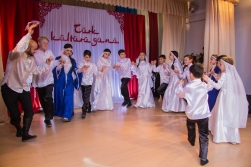 Пахлава, кадаих и праздник Гювеч