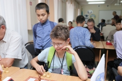 И снова ход конем…