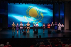 С благодарностью к каждому…