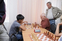 И снова ход конем…