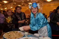 Вареники, песни и пляски