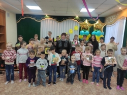 Благотворительную акцию для особенных детей организовала региональная Ассамблея народа Казахстана