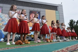 Песни о птицах и о войне