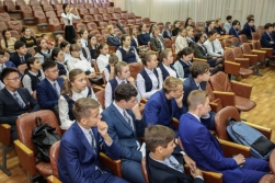 Медиация  мектеп қабырғасынан түсіндірілуі тиіс