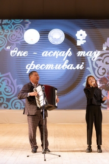 Қостанайда үздік әкелерді марапаттады 