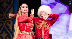 «В ритме огненной лезгинки»