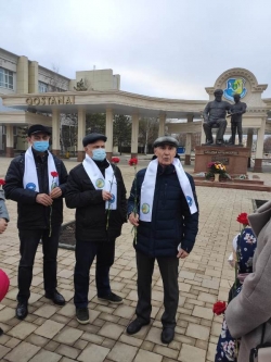 С днем рождения, учитель!