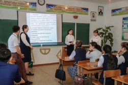 Медиация  мектеп қабырғасынан түсіндірілуі тиіс