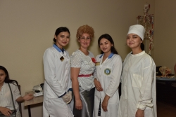 «Что?Где?Когда?», «Жить здорово» и «Модный приговор»…