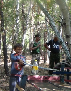 Праздник детей, улыбок, света!