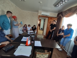 8 районов, 12 населенных пунктов, 20 трудовых коллективов…