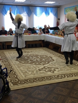 «Внимание – дороже денег»