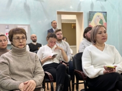 Әлеуметтік желілерде аккаунттар ашу, жастарды жұмысқа белсене ат салыстыру, жаңа әлеуметтік жобаларды бастау