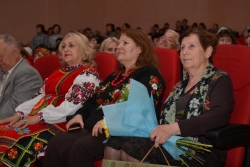Вареники, песни и пляски