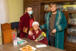 С уважением к героям