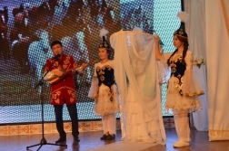  Осындай өнегелі жас отбасылар!