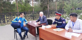 Решение проблем прямо на улице