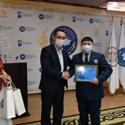 Жүректен шыққан алғыс жүректерге жетеді 